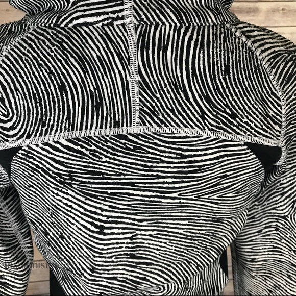 LULULEMON SEAWHEEZE SCUBA HOODIE THUMBPRINT - - 4 - Picture 5 of 7